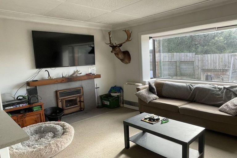 Photo of property in 10 Corbett Street, Green Island, Dunedin, 9018