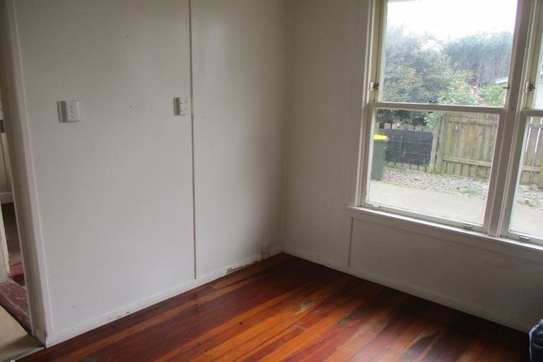 Photo of property in 14 Vincent Drive, Levin, 5510