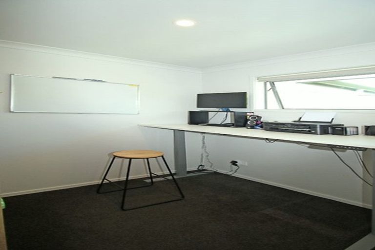 Photo of property in 99 Ballintoy Park Drive, Welcome Bay, Tauranga, 3175