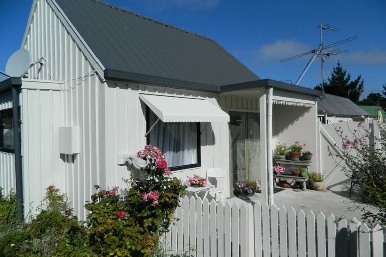 Photo of property in 49 Grantley Street, New Brighton, Christchurch, 8083