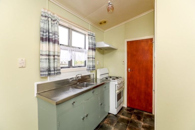 Photo of property in 44a Sanders Avenue, Westown, New Plymouth, 4310