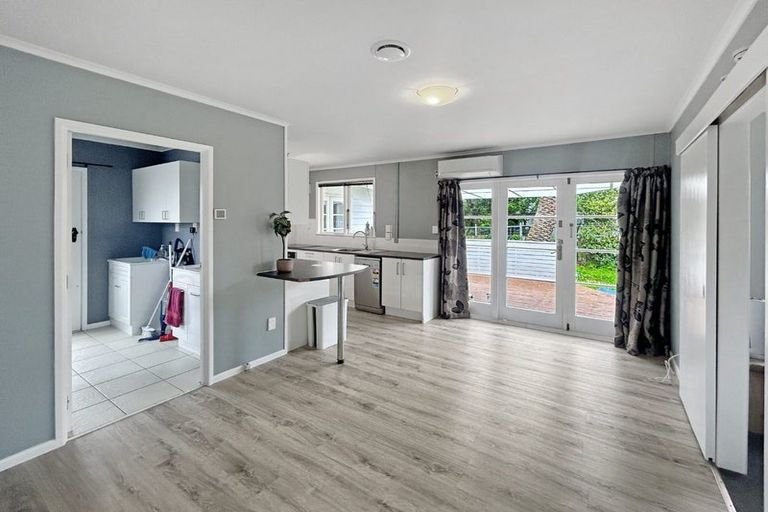 Photo of property in 17a Norwich Place, Awapuni, Palmerston North, 4412