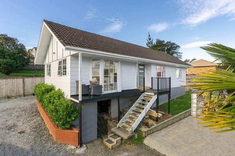Photo of property in 44 Glenbervie Crescent, Massey, Auckland, 0614