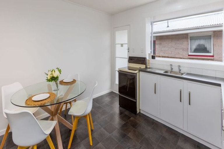 Photo of property in 1/83 Roberta Drive, Somerfield, Christchurch, 8024