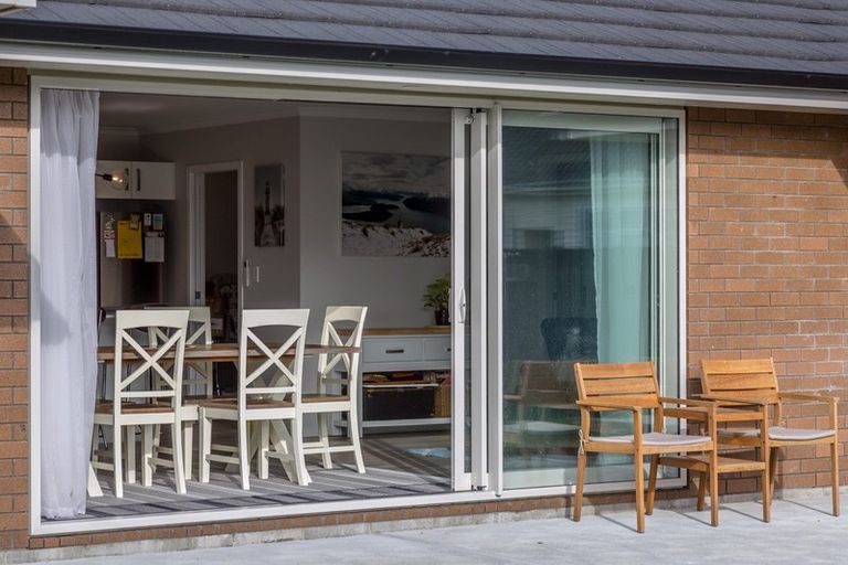 Photo of property in 4 Mckerrow Place, Featherston, 5710