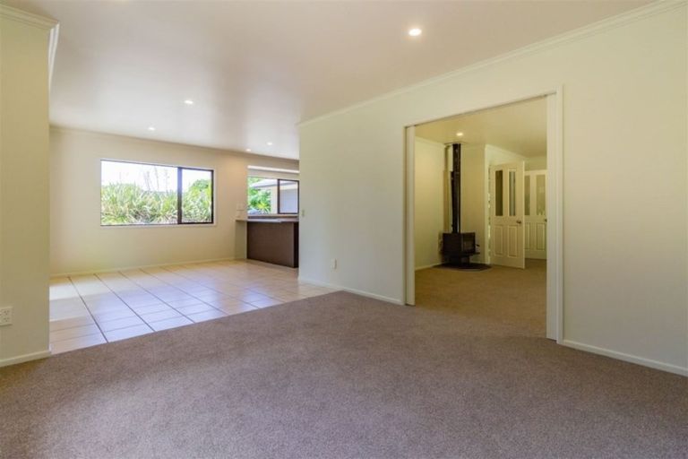 Photo of property in 17a Edkins Road, Kerikeri, 0230