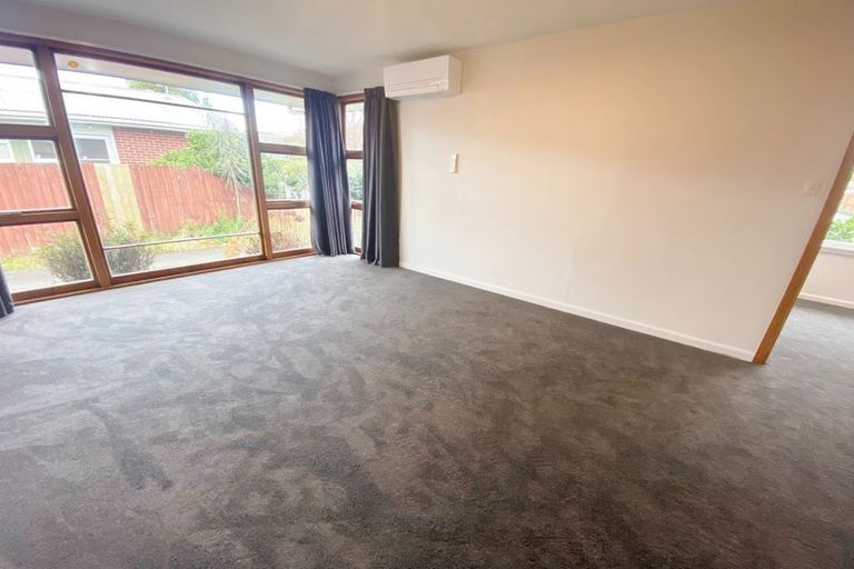 Photo of property in 16a Newbridge Place, Ilam, Christchurch, 8041