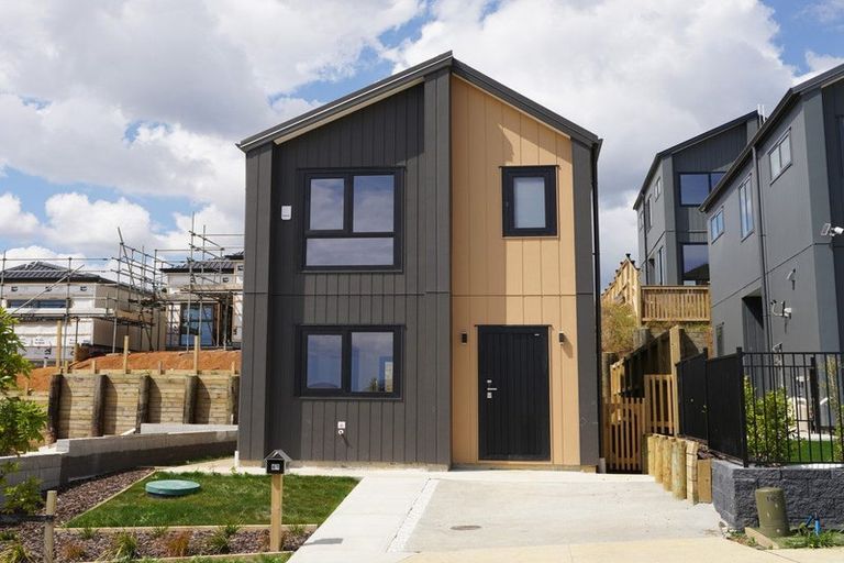 Photo of property in 61 Taukahiwi Road, Pukekohe, 2120