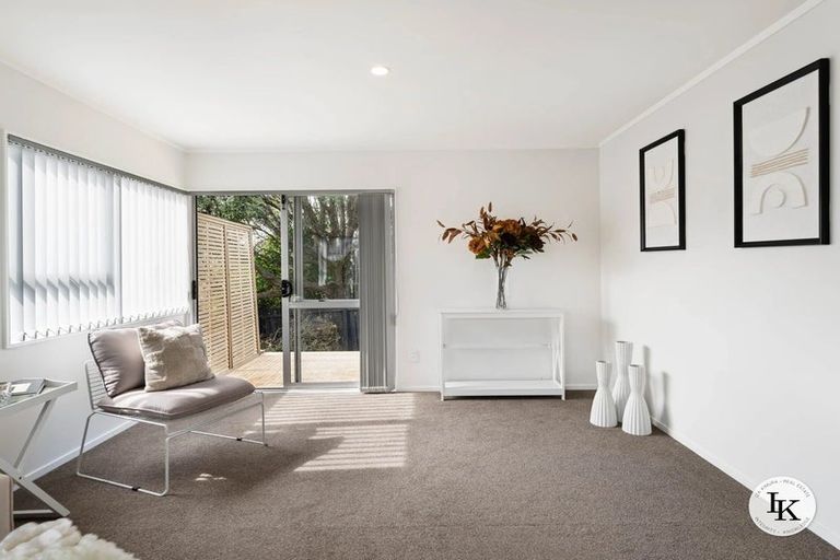 Photo of property in 14 Malte Brun Place, Papatoetoe, Auckland, 2025