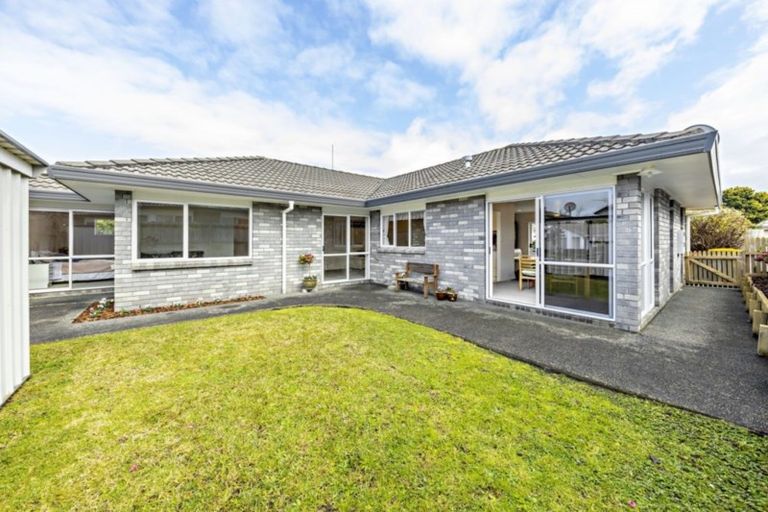 Photo of property in 1/12 Edendale Road, Somerville, Auckland, 2014
