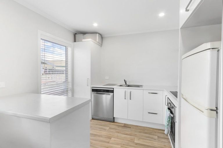 Photo of property in 7/14 Breckons Avenue, Nawton, Hamilton, 3200