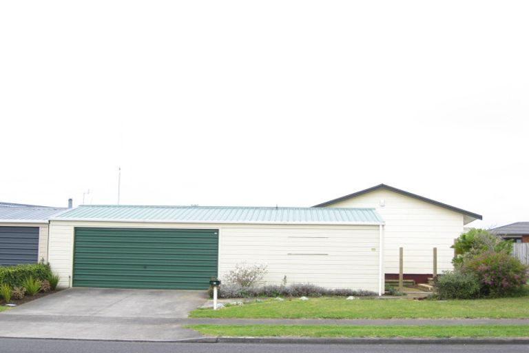 Photo of property in 62 Sunnyvale Street, Bell Block, New Plymouth, 4312