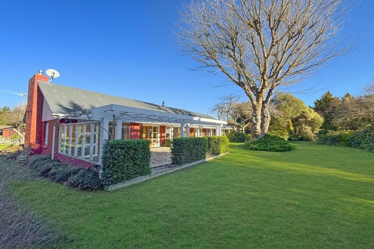 Photo of property in 336 Hasketts Road, Yaldhurst, Christchurch, 7678