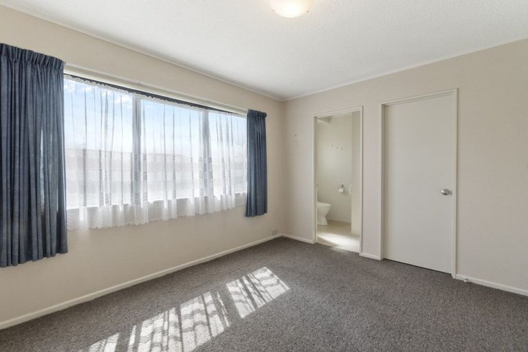 Photo of property in 80a Tuhikaramea Road, Dinsdale, Hamilton, 3204