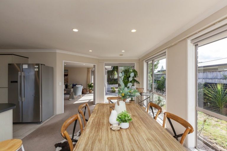 Photo of property in 9 Hulme Way, Raumati Beach, Paraparaumu, 5032