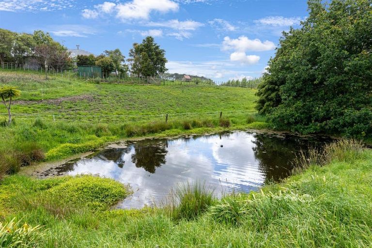 Photo of property in 730 Horseshoe Bush Road, Waitoki, 0871