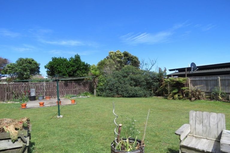 Photo of property in 10 Cook Street, Carters Beach, Westport, 7825
