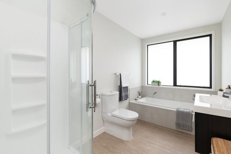 Photo of property in 80 Whakaturou Crescent, Pyes Pa, Tauranga, 3112