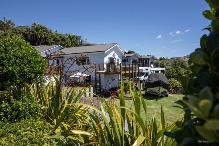Photo of property in 6 Gilmour Street, Raglan, 3225