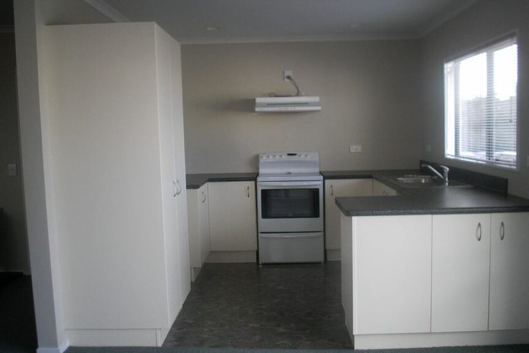 Photo of property in 3 Makora Grove, Paremata, Porirua, 5024