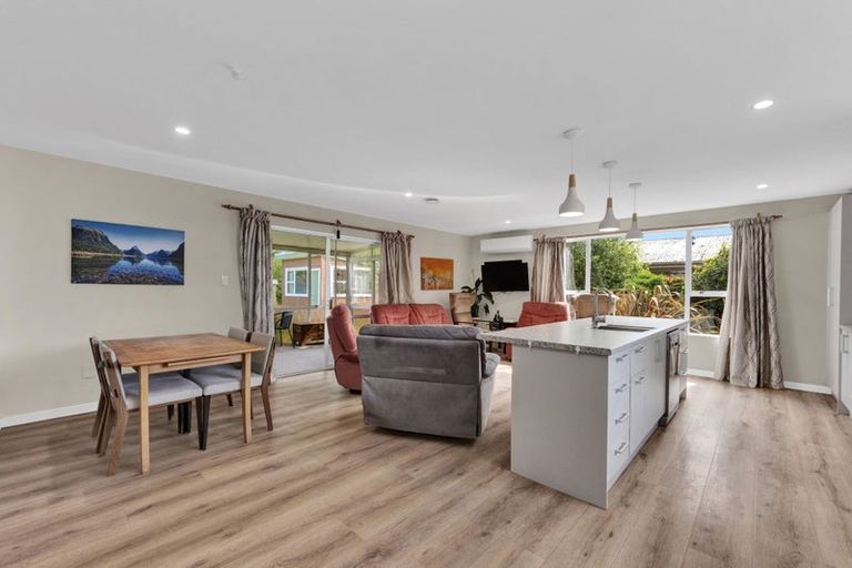 Photo of property in 45 Leeston Lake Road, Leeston, 7632