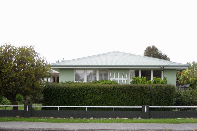 Photo of property in 6 Stephens Street, Rangiora, 7400