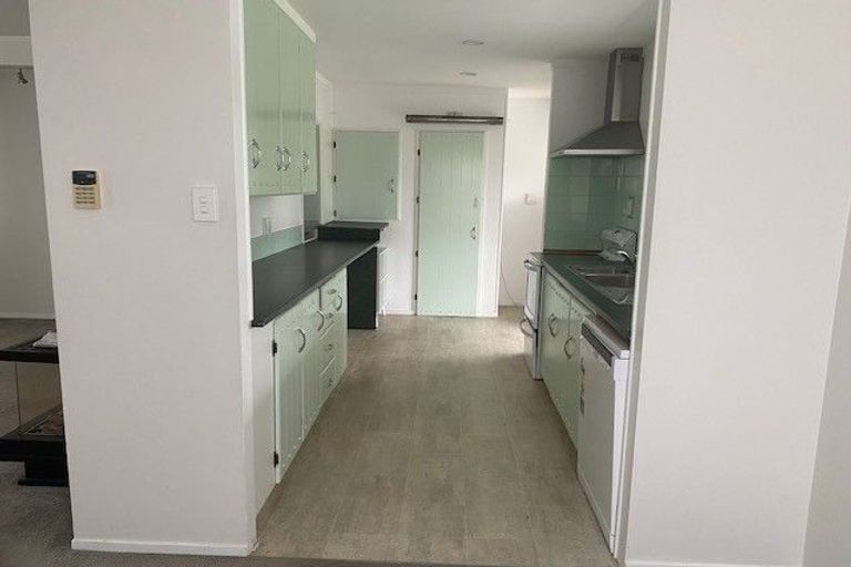 Photo of property in 40 Rodney Street, Howick, Auckland, 2014