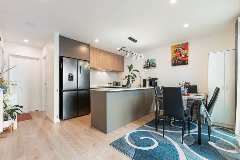 Photo of property in 9c Matuhi Rise, Henderson, Auckland, 0612