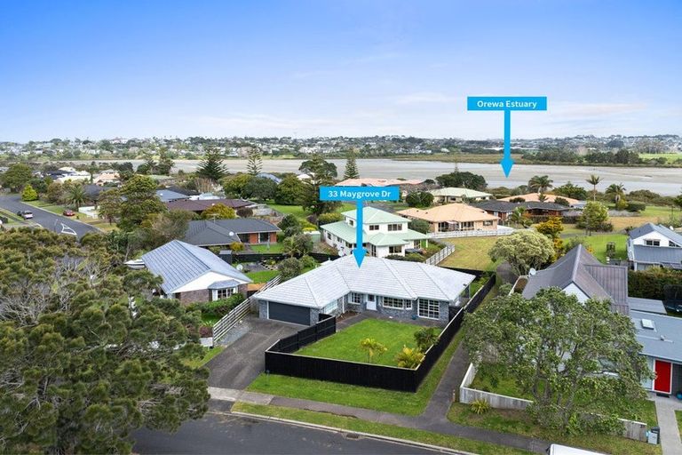 Photo of property in 33 Maygrove Drive, Orewa, 0931