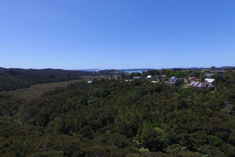 Photo of property in 16 Hihitahi Rise, Paihia, 0200