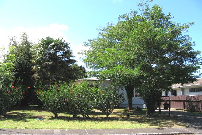 Photo of property in 3 Lauris Place, Birkdale, Auckland, 0626