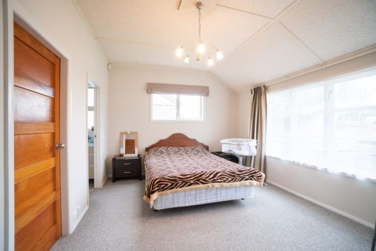 Photo of property in 40 Oxford Street, Hokowhitu, Palmerston North, 4410