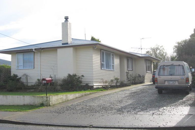Photo of property in 125 Edinburgh Crescent, Waikiwi, Invercargill, 9810