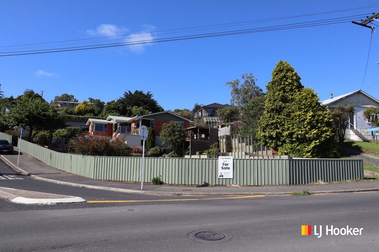 Photo of property in 86 Main South Road, Green Island, Dunedin, 9018