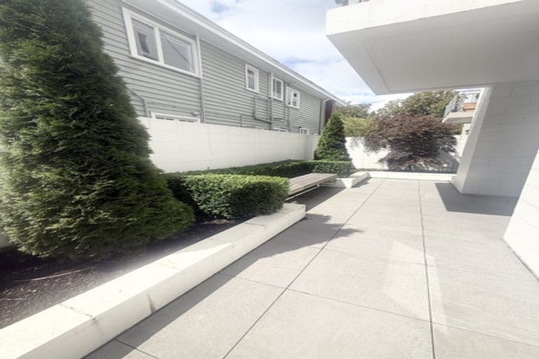 Photo of property in 2/41 Cambridge Terrace, Christchurch Central, Christchurch, 8013