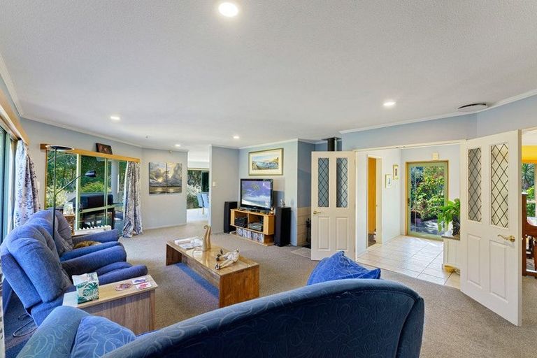 Photo of property in 11 Grand Poppa Way, Otaihanga, Paraparaumu, 5036