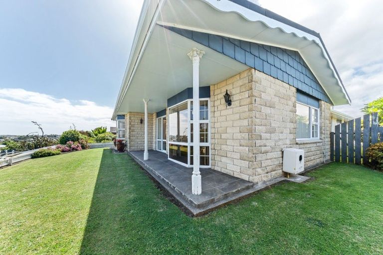 Photo of property in 140 Parklands Avenue, Bell Block, New Plymouth, 4312