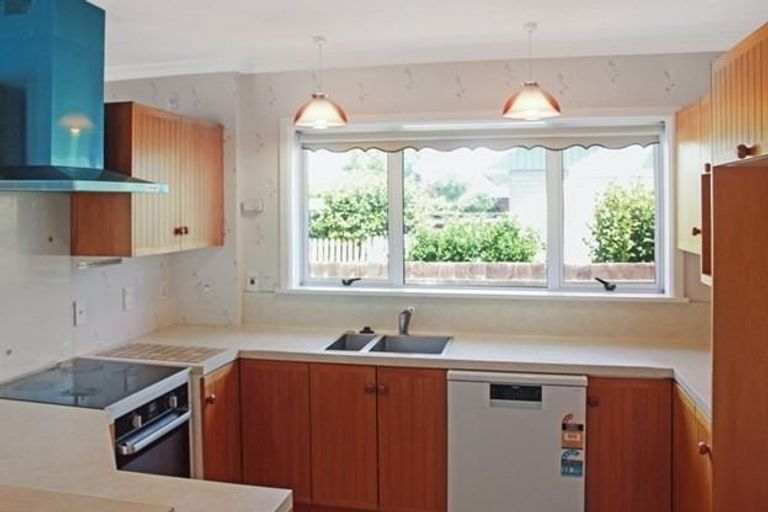 Photo of property in 40 Carruthers Street, Ilam, Christchurch, 8041