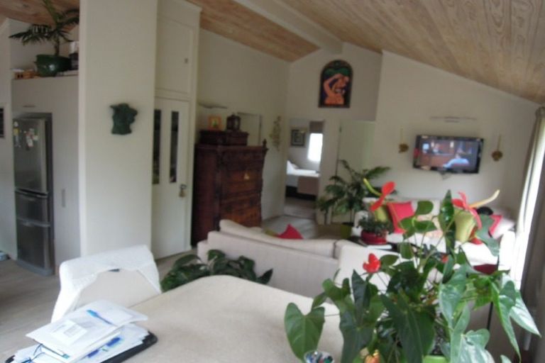 Photo of property in 85 Park Rise, Campbells Bay, Auckland, 0630