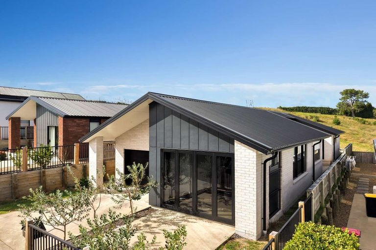 Photo of property in 1b Hera Lane, Pyes Pa, Tauranga, 3112