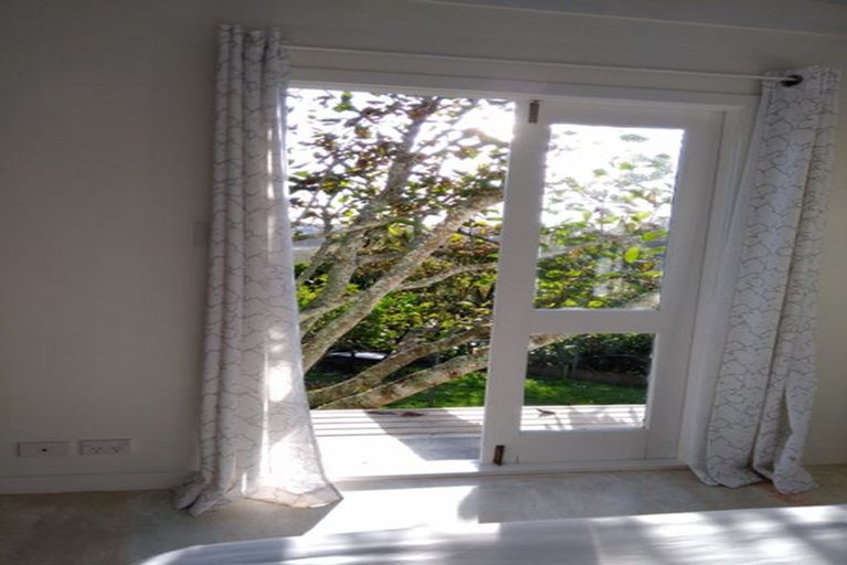 Photo of property in 68 Aramoana Avenue, Devonport, Auckland, 0624