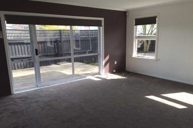 Photo of property in 1/84 Holly Road, St Albans, Christchurch, 8014