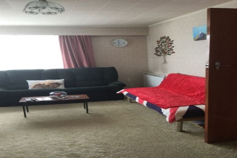 Photo of property in 15d Glasgow Street, Balclutha, 9230