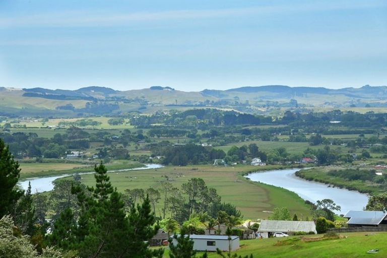 Photo of property in 144 Wishart Road, Helensville, 0875