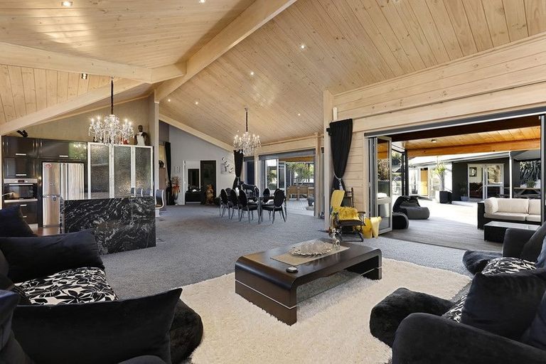 Photo of property in 57 Rautahi Terrace, Redvale, Albany, 0792