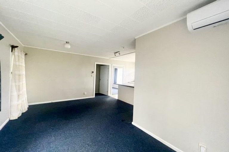 Photo of property in 2/56 Lynden Avenue, Hillcrest, Auckland, 0627