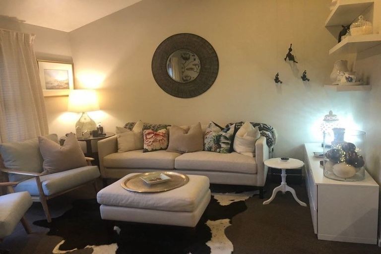 Photo of property in 2/42 Gordon Avenue, St Albans, Christchurch, 8014