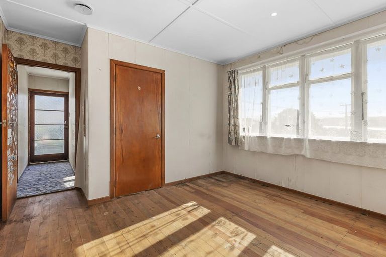 Photo of property in 44 Kotuku Street, Elsdon, Porirua, 5022