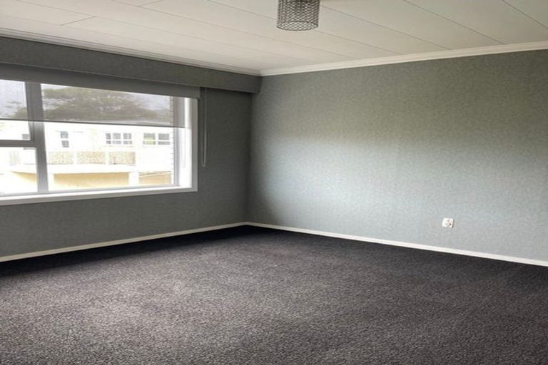 Photo of property in 11b Hine Street, New Plymouth, 4310