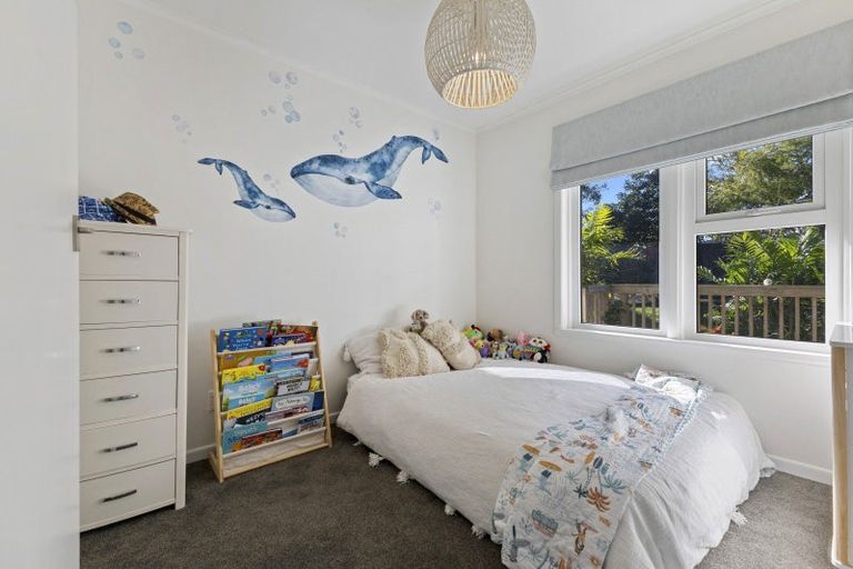 Photo of property in 2/97 Crawford Avenue, Mangere Bridge, Auckland, 2022